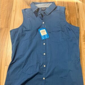 Columbia Blue Button Down Sleeveless Shirt